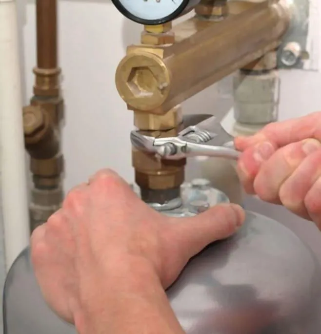 EZ Plumbing USA Tankless Water Heater Services Los Angeles